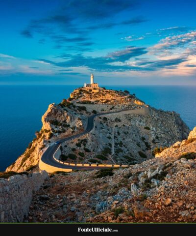 Un lugar perfecto para pasear al borde de la sierra de Tramuntana, donde se puede disfrutar de la brisa marina, con las mejores bicicletas del mercado: fiables, potentes e ideales para explorar.
